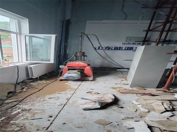 南澳地基基础下沉墙体裂缝加固注浆顶升施工